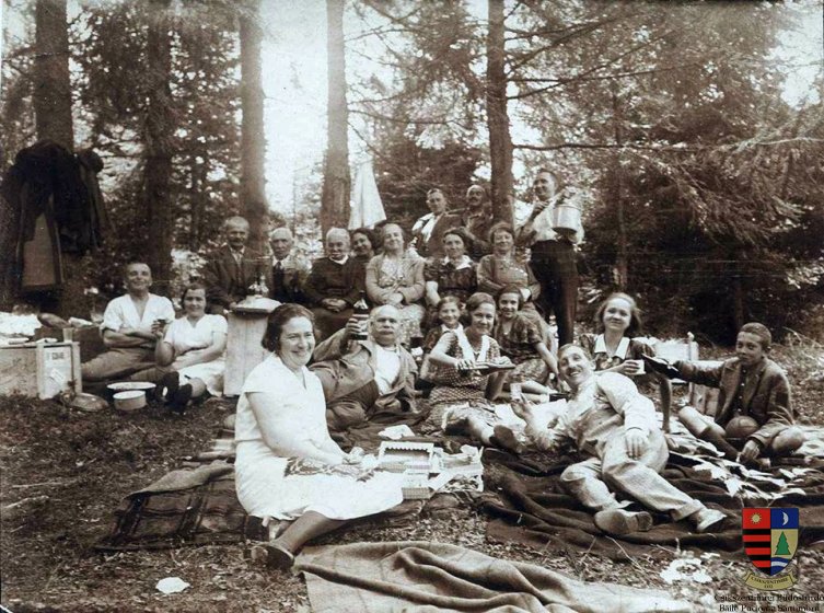 Családi piknik Büdösfürdőn 1934
